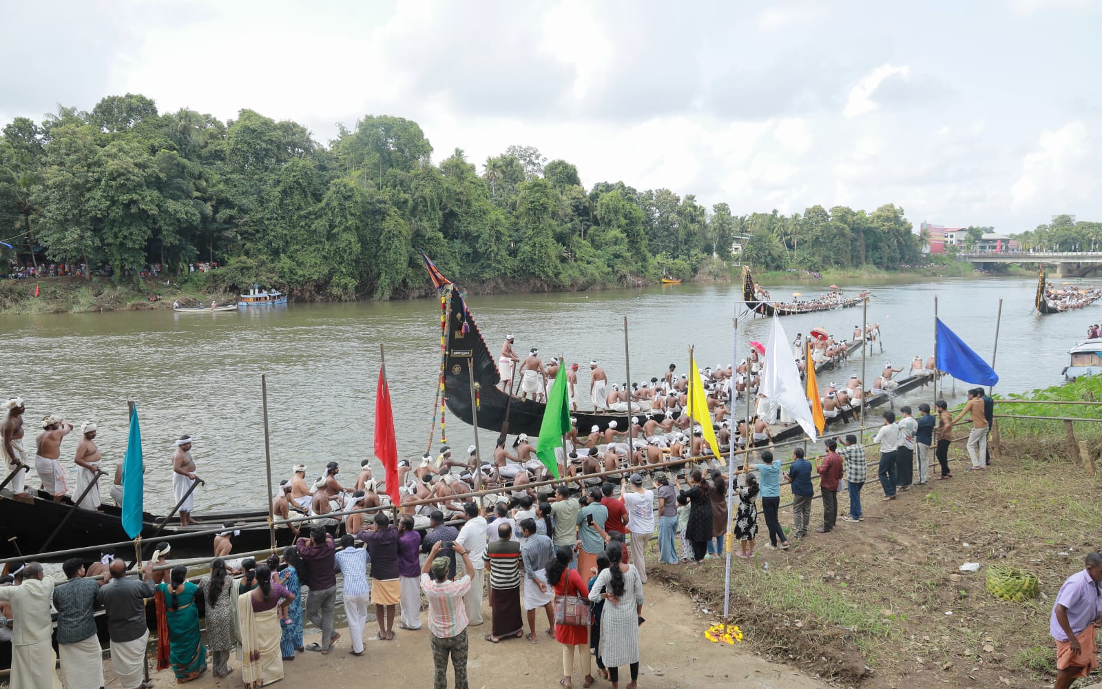 ചെങ്ങന്നൂർ ചതയം ജലോത്സവം:  ഉമയാറ്റുകരയും വന്മഴിയും ജേതാക്കൾ